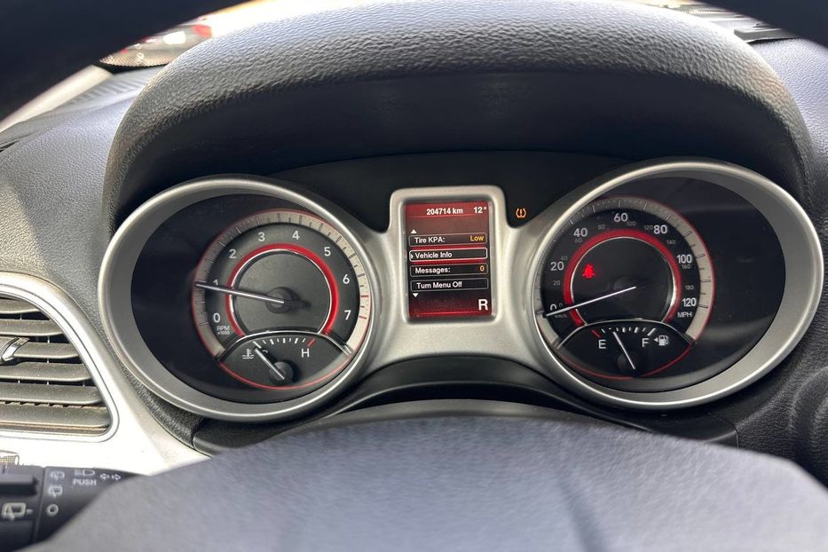 Продам Dodge Journey SXT 2015 года в Черновцах