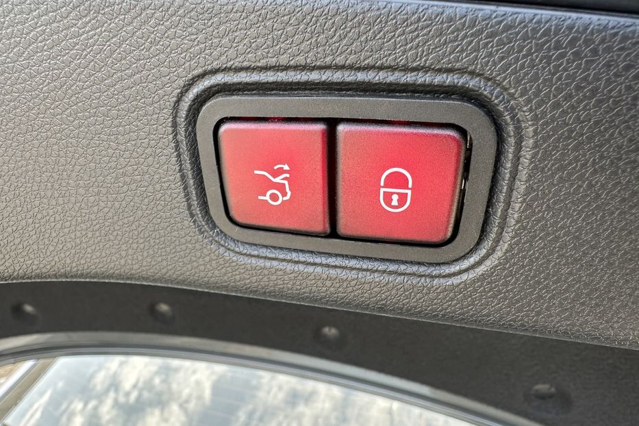 Продам Mercedes-Benz E-Class Coupe 450EQ AMG 4Matic 2017 года в Киеве