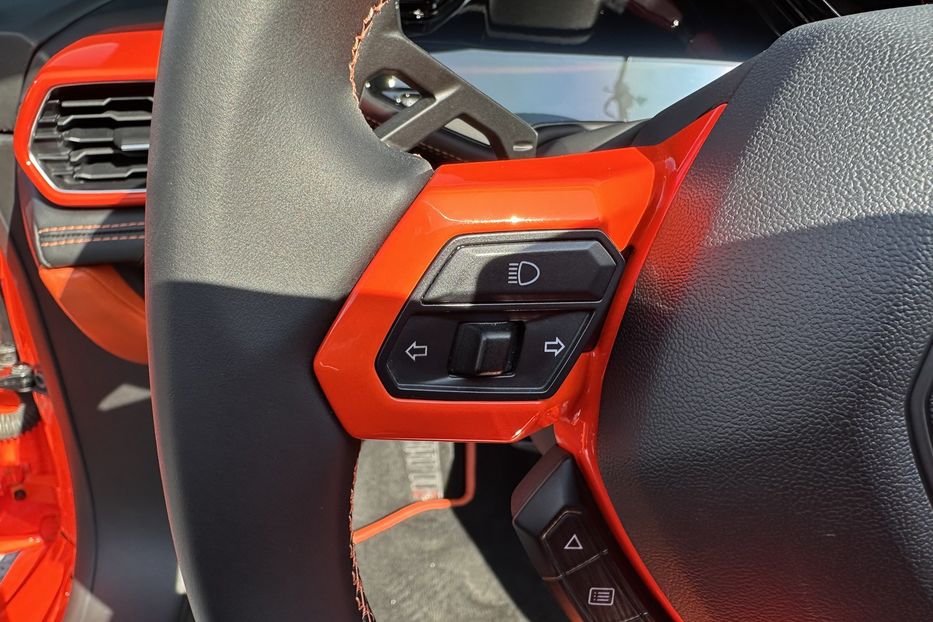 Продам Lamborghini Huracan Spyder  2017 года в Киеве