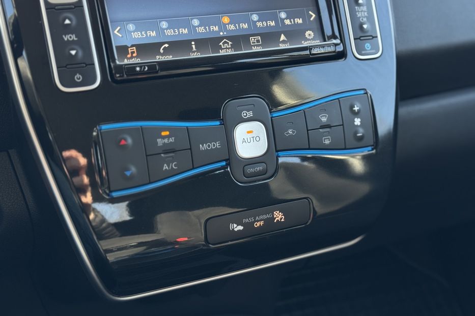 Продам Nissan Leaf (COMIS) 30kwh 2016 года в г. Умань, Черкасская область