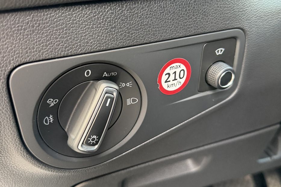 Продам Volkswagen Tiguan Allspace Life 4Motion 2022 года в Житомире