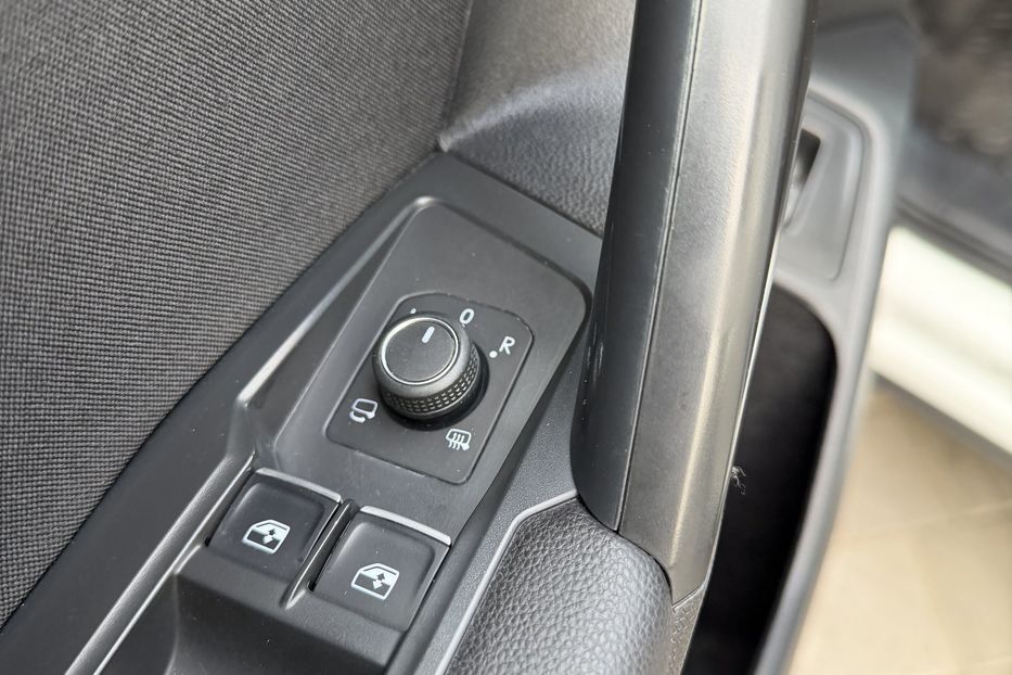 Продам Volkswagen Tiguan Allspace Life 4Motion 2022 года в Житомире