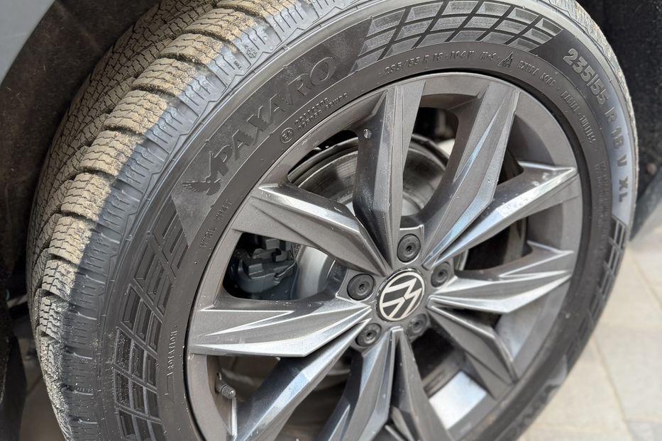 Продам Volkswagen Tiguan Allspace Life 4Motion 2022 года в Житомире