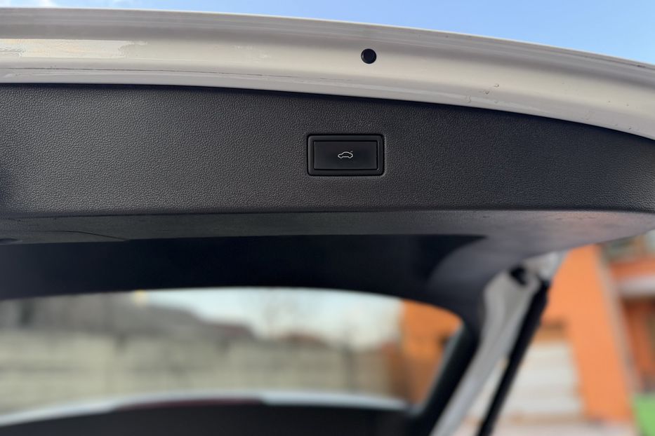 Продам Volkswagen Tiguan Allspace Life 4Motion 2022 года в Житомире