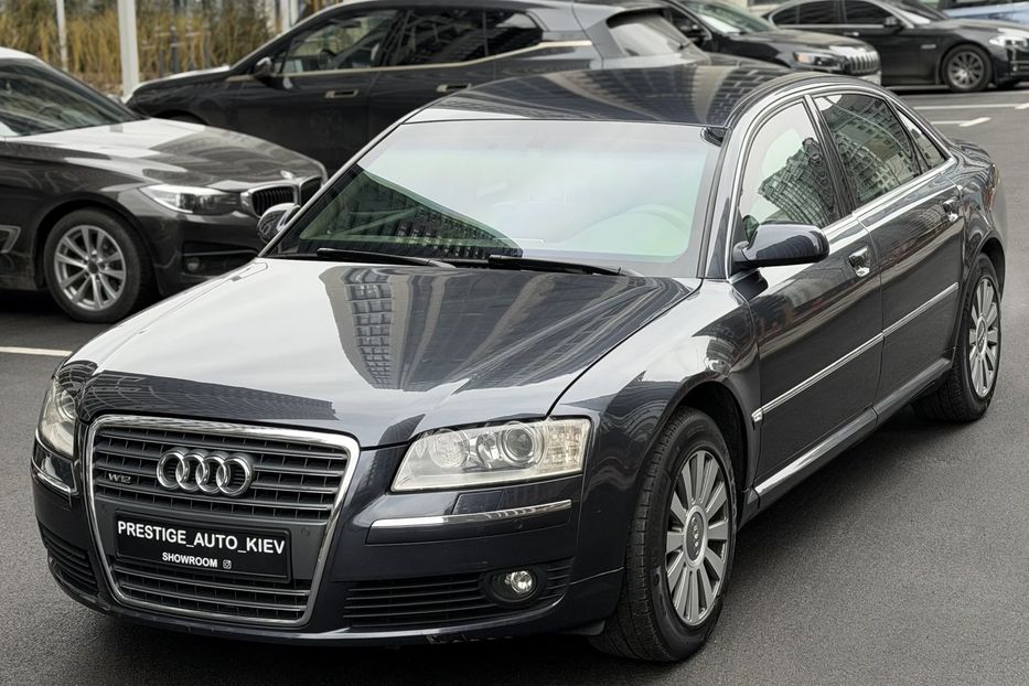 Продам Audi A8 6.0 Long Guard 2006 года в Киеве
