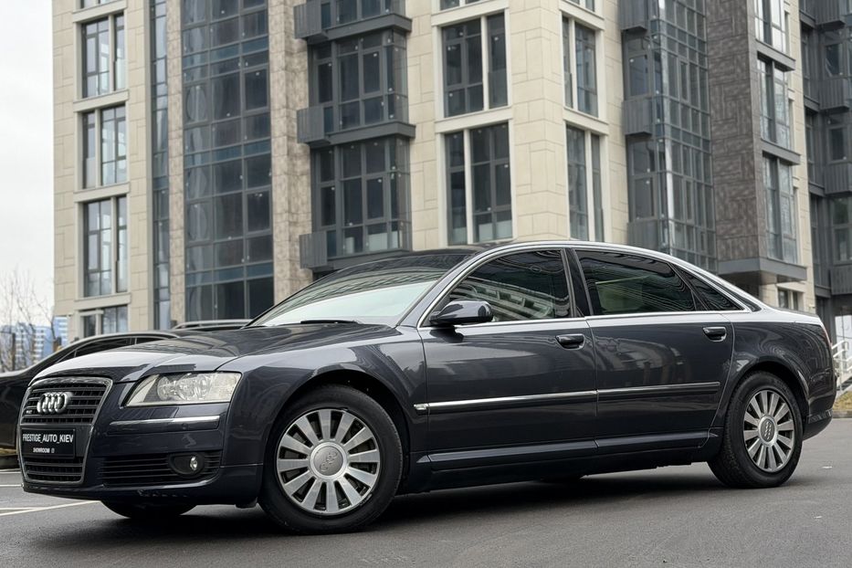 Продам Audi A8 6.0 Long Guard 2006 года в Киеве