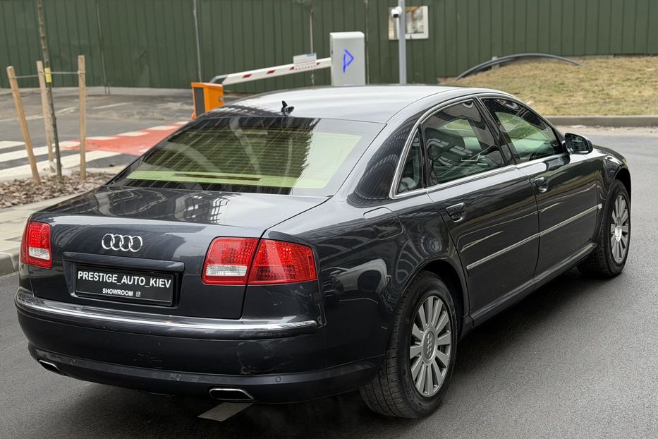 Продам Audi A8 6.0 Long Guard 2006 года в Киеве