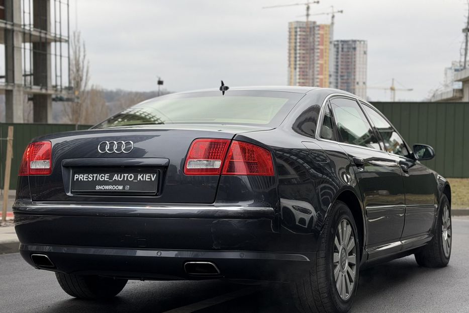 Продам Audi A8 6.0 Long Guard 2006 года в Киеве