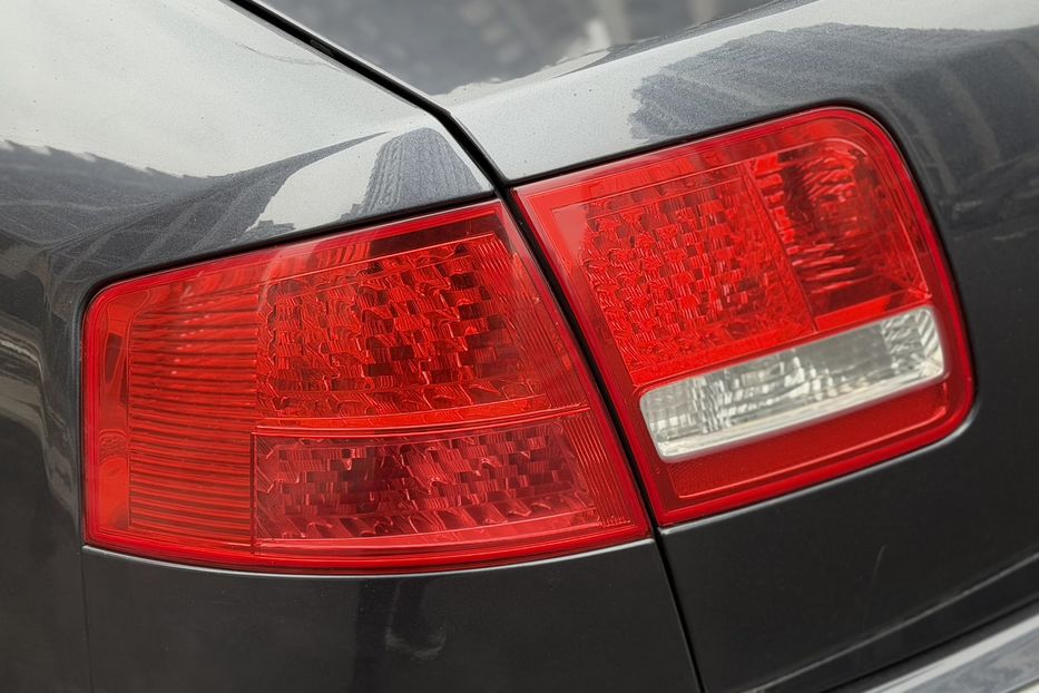 Продам Audi A8 6.0 Long Guard 2006 года в Киеве