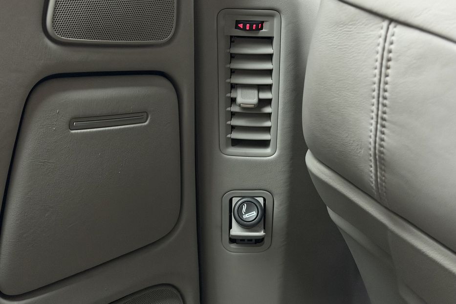 Продам Audi A8 6.0 Long Guard 2006 года в Киеве