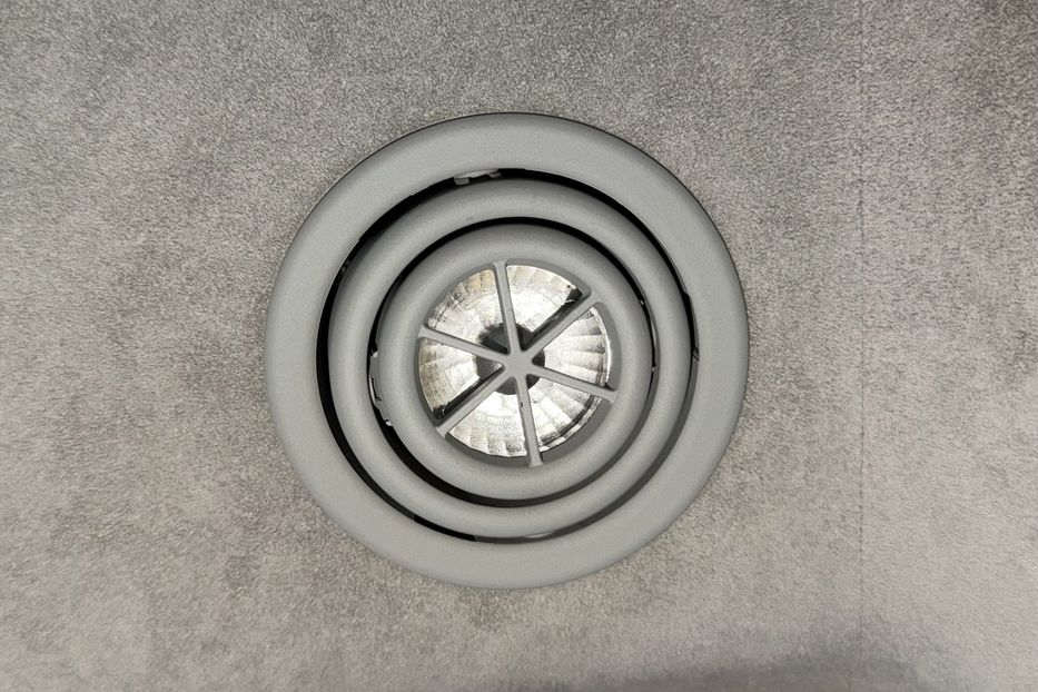 Продам Audi A8 6.0 Long Guard 2006 года в Киеве