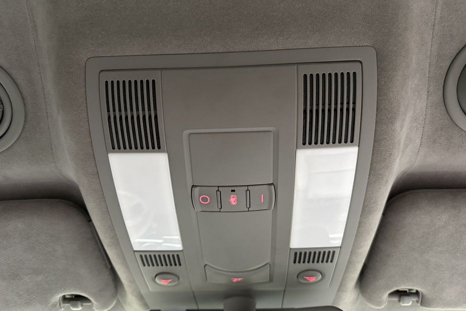 Продам Audi A8 6.0 Long Guard 2006 года в Киеве