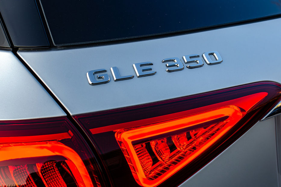 Продам Mercedes-Benz GLE-Class 350i 4Matic 2022 года в Киеве