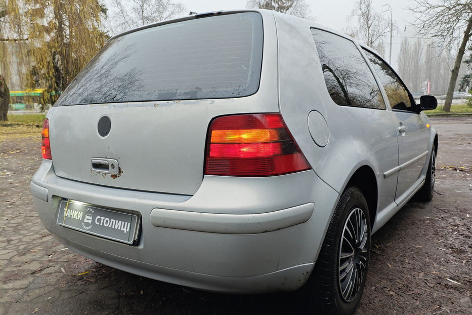 Продам Volkswagen Golf IV 1.8 МТ (125 к.с.) 1999 года в Киеве