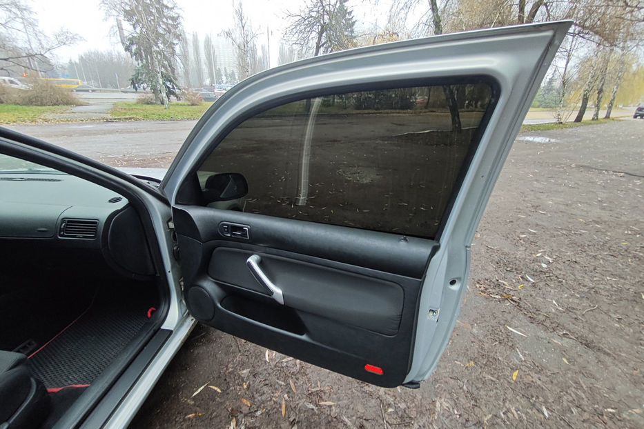 Продам Volkswagen Golf IV 1.8 МТ (125 к.с.) 1999 года в Киеве