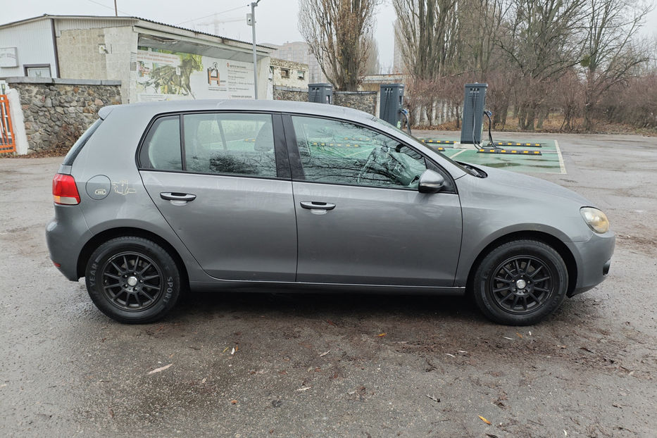 Продам Volkswagen Golf  VI 1.2 TSI MT (105 к.с.) 2012 года в Киеве