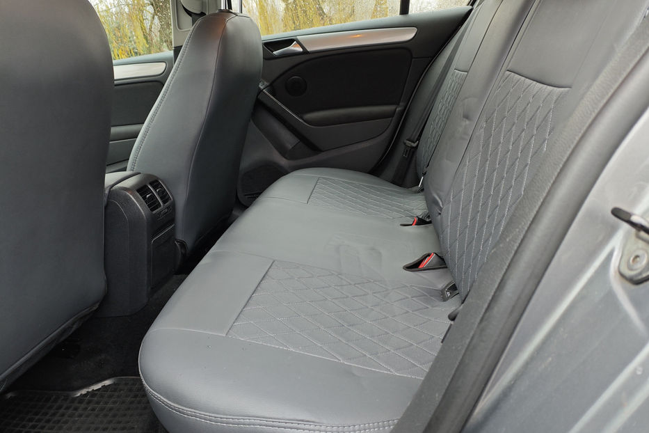 Продам Volkswagen Golf  VI 1.2 TSI MT (105 к.с.) 2012 года в Киеве