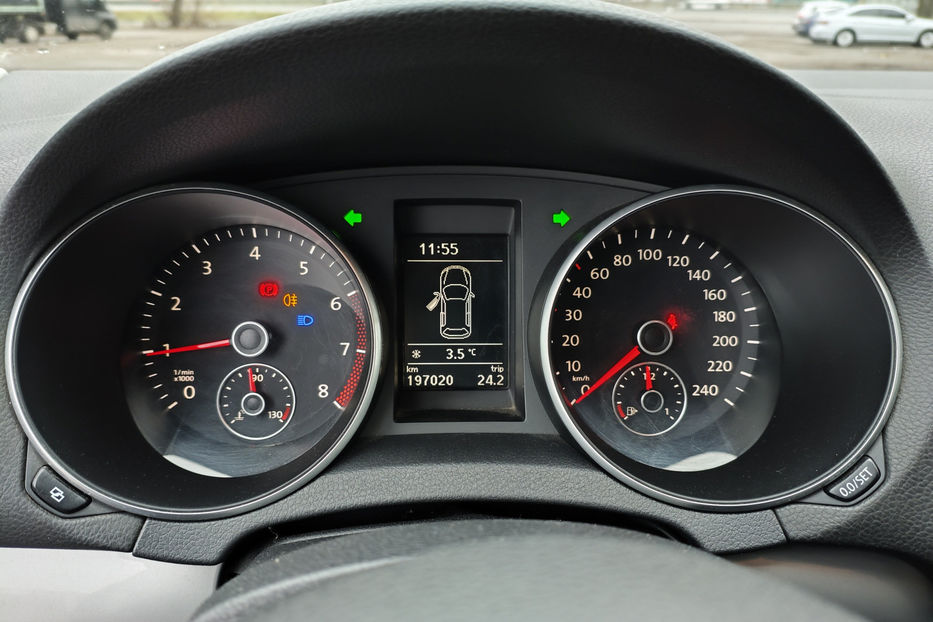 Продам Volkswagen Golf  VI 1.2 TSI MT (105 к.с.) 2012 года в Киеве