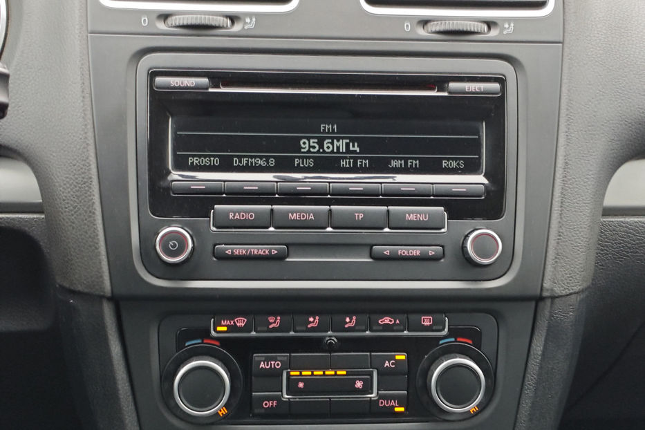 Продам Volkswagen Golf  VI 1.2 TSI MT (105 к.с.) 2012 года в Киеве