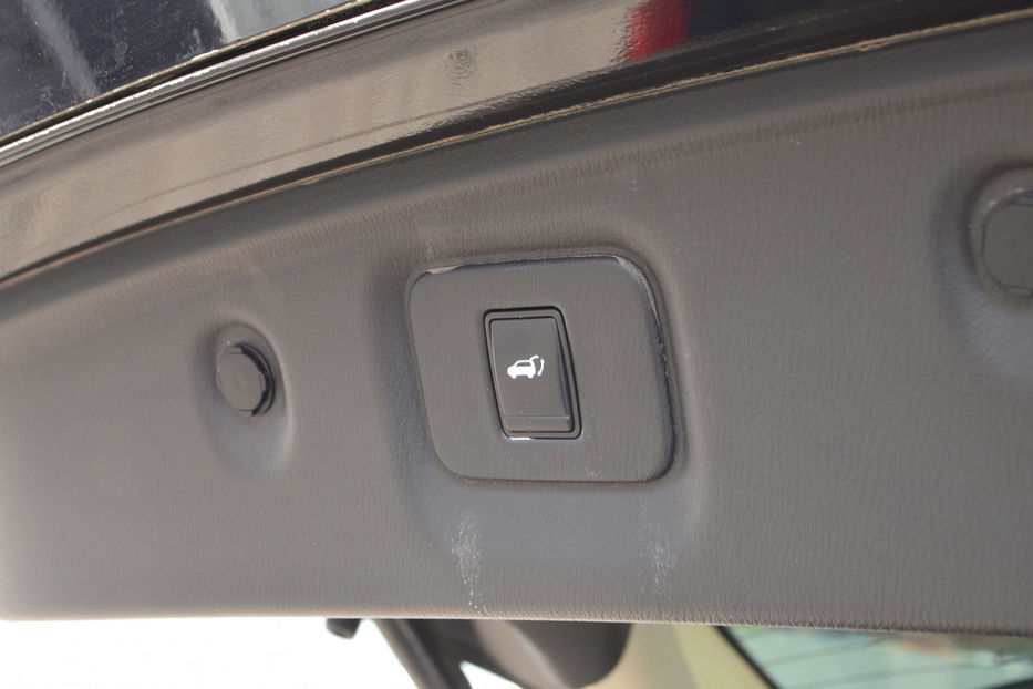 Продам Infiniti QX60 3.5 CVT (282 к.с.) AWD 2018 года в Киеве