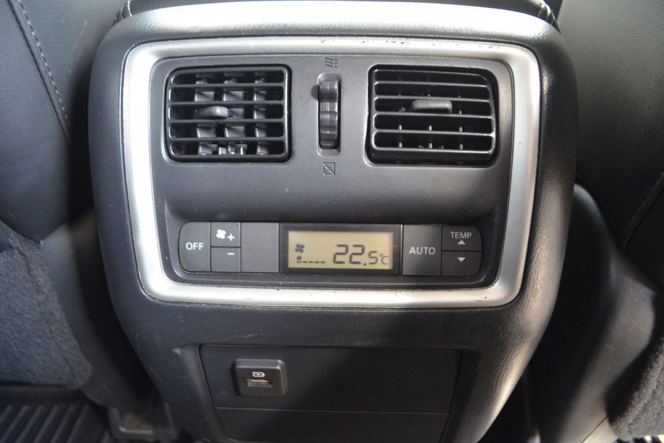 Продам Infiniti QX60 3.5 CVT (282 к.с.) AWD 2018 года в Киеве