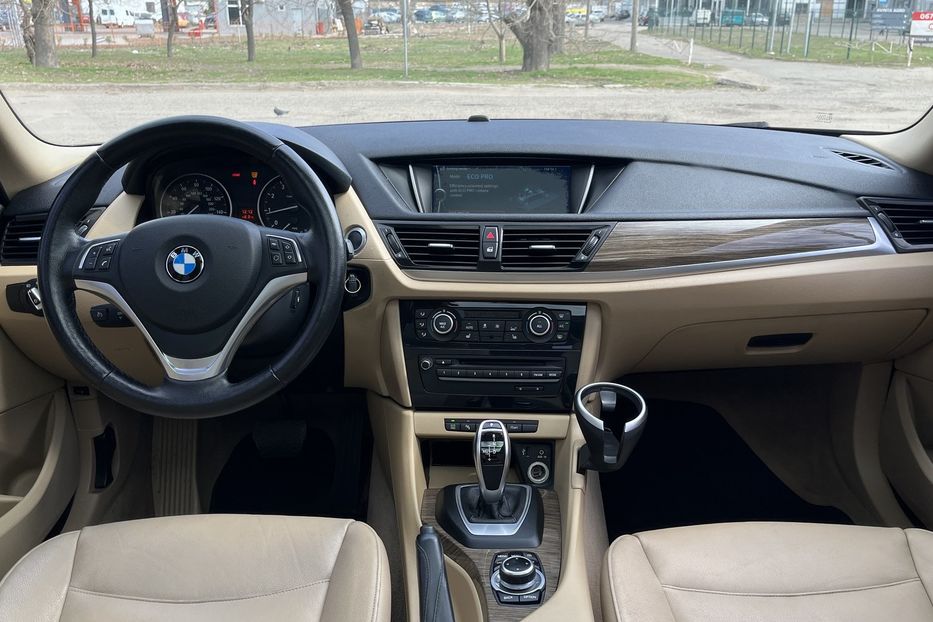 Продам BMW X1 Xdrive28I 2014 года в Николаеве