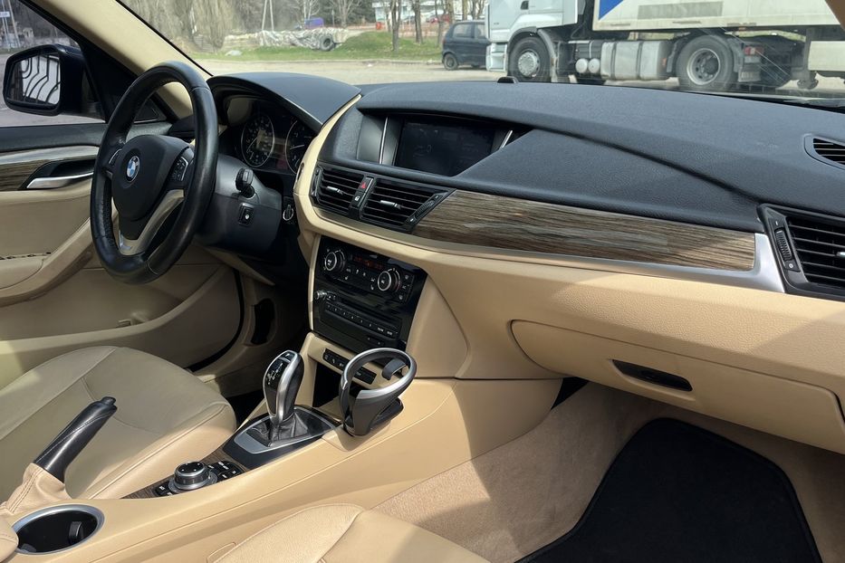 Продам BMW X1 Xdrive28I 2014 года в Николаеве