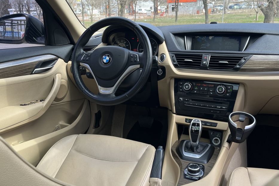 Продам BMW X1 Xdrive28I 2014 года в Николаеве