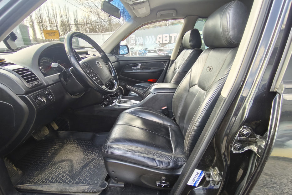 Продам SsangYong Rexton 2.7D AT (187 к.с.)  2006 года в Киеве