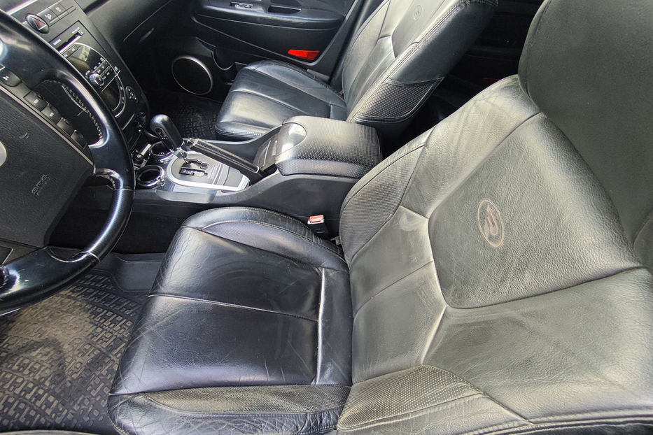 Продам SsangYong Rexton 2.7D AT (187 к.с.)  2006 года в Киеве