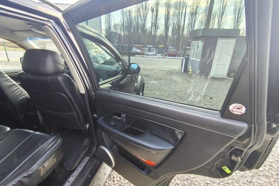 Продам SsangYong Rexton 2.7D AT (187 к.с.)  2006 года в Киеве