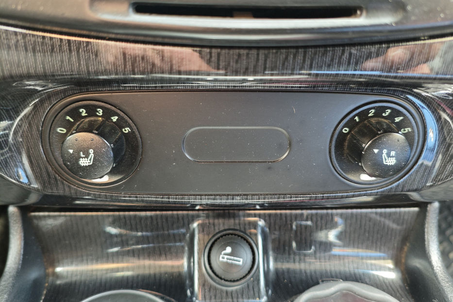 Продам SsangYong Rexton 2.7D AT (187 к.с.)  2006 года в Киеве