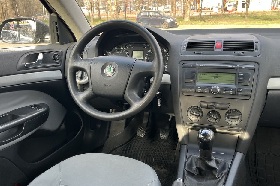 Продам Skoda Octavia A5 1,6 2006 года в Николаеве