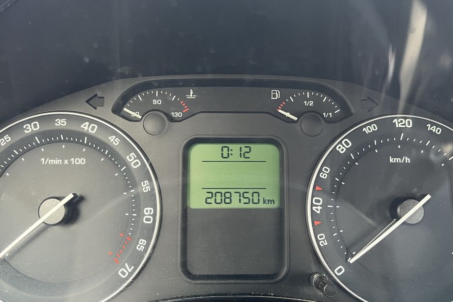 Продам Skoda Octavia A5 1,6 2006 года в Николаеве