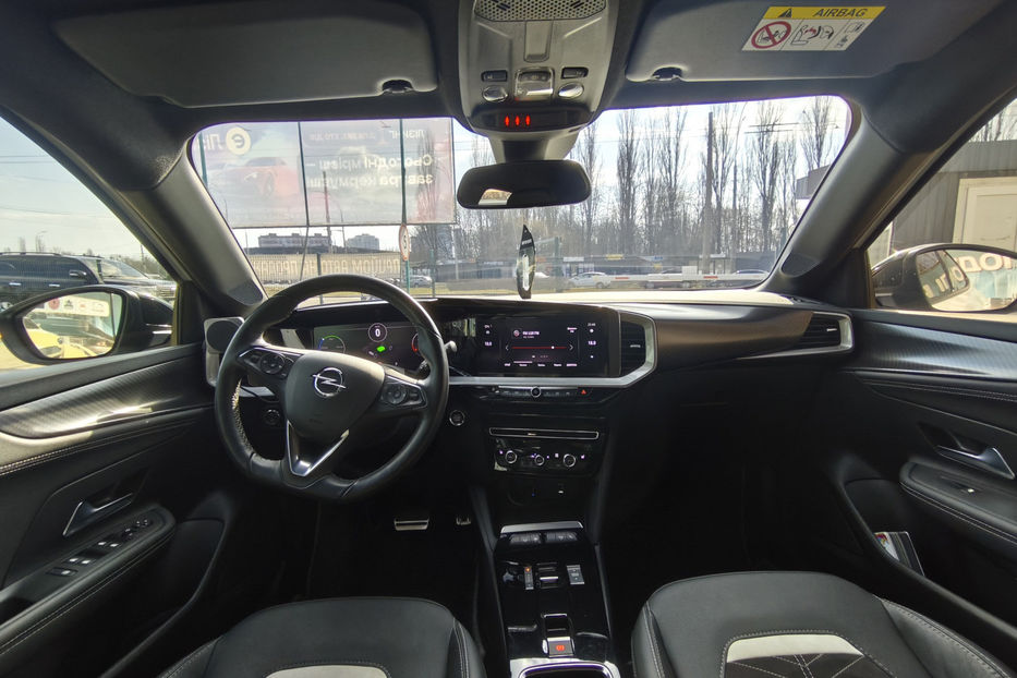 Продам Opel Mokka -e  50 kWh AT (136 к.с.) 2023 года в Киеве