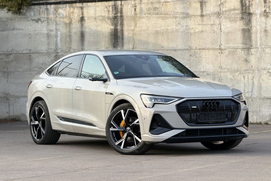 Продам Audi E-Tron Sportback 55 S-line Рівне 2021 года в Ровно