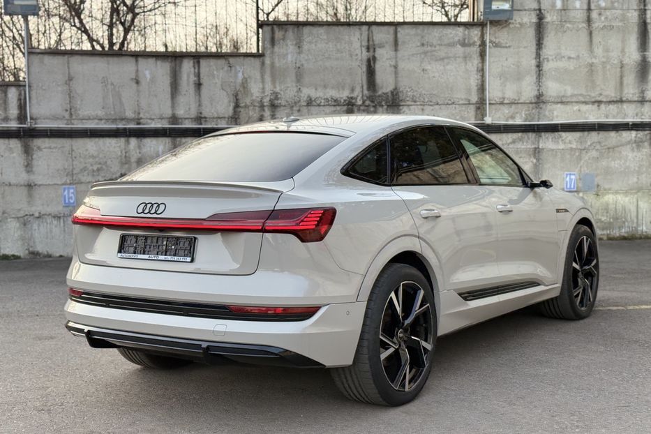 Продам Audi E-Tron Sportback 55 S-line Рівне 2021 года в Ровно