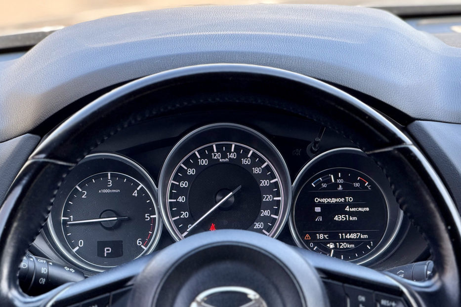 Продам Mazda CX-5 2.2D AT (175 к.с.) 4WD 2017 года в Киеве