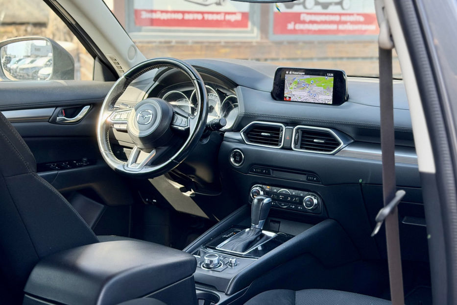 Продам Mazda CX-5 2.2D AT (175 к.с.) 4WD 2017 года в Киеве