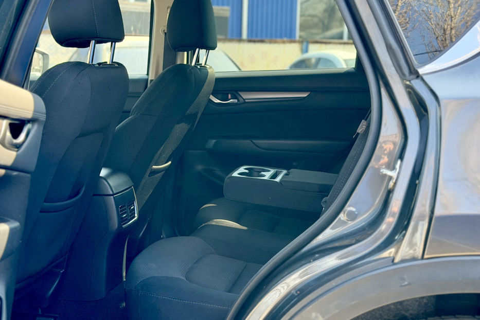 Продам Mazda CX-5 2.2D AT (175 к.с.) 4WD 2017 года в Киеве