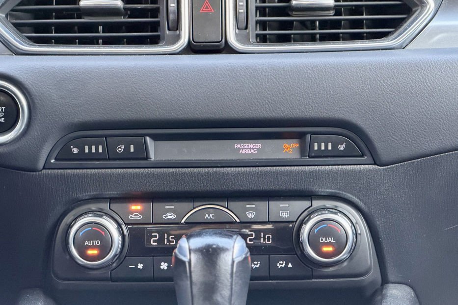 Продам Mazda CX-5 2.2D AT (175 к.с.) 4WD 2018 года в Киеве