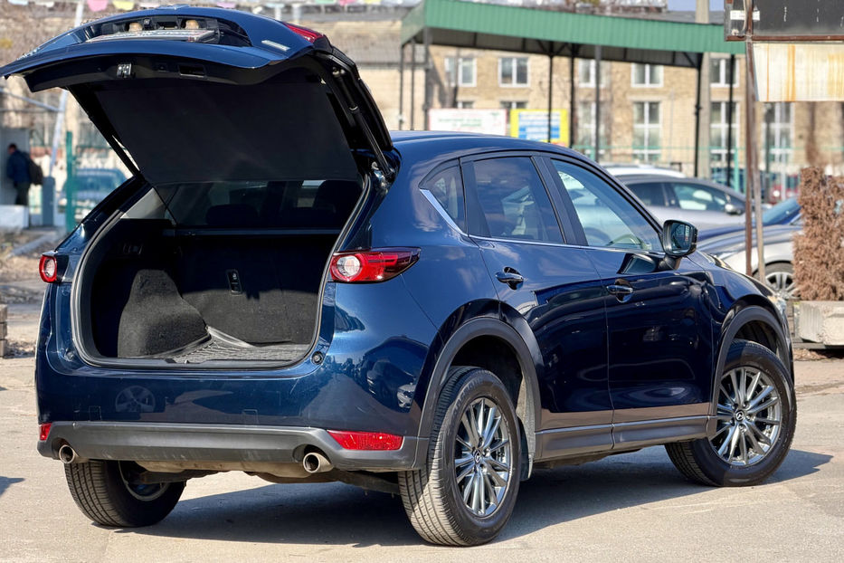 Продам Mazda CX-5 2.2D AT (175 к.с.) 4WD 2018 года в Киеве