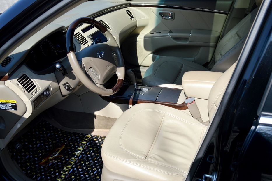 Продам Hyundai Azera 2008 года в Одессе
