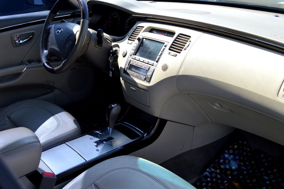 Продам Hyundai Azera 2008 года в Одессе