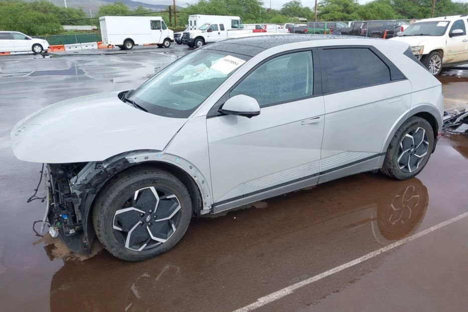 Продам Hyundai Ioniq Limited 2023 года в Львове