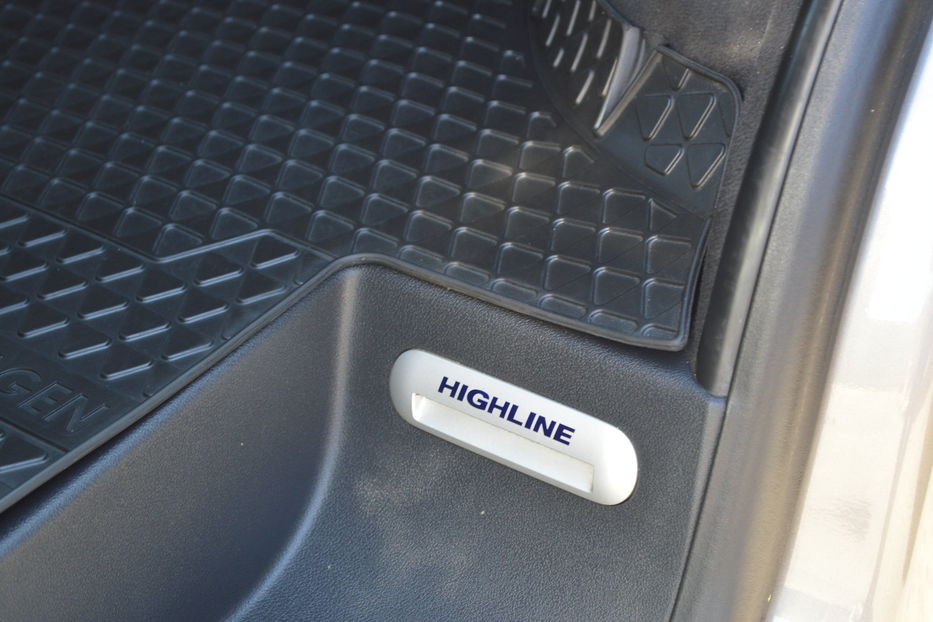 Продам Volkswagen Multivan Highline 2017 года в Одессе