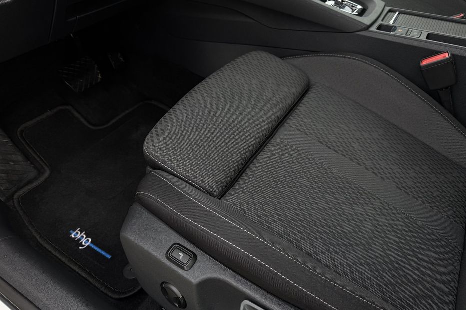 Продам Skoda Octavia А8 2.0 TDI 150к.с АТ 4х4 МАСАЖ 2022 года в Львове