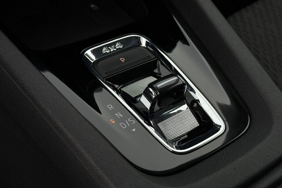 Продам Skoda Octavia А8 2.0 TDI 150к.с АТ 4х4 МАСАЖ 2022 года в Львове