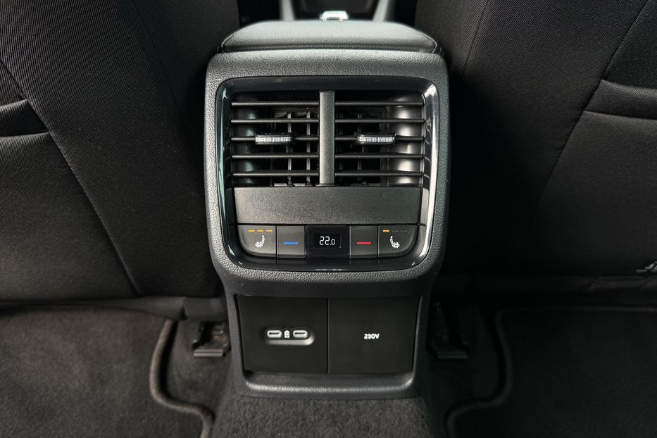 Продам Skoda Octavia А8 2.0 TDI 150к.с АТ 4х4 МАСАЖ 2022 года в Львове