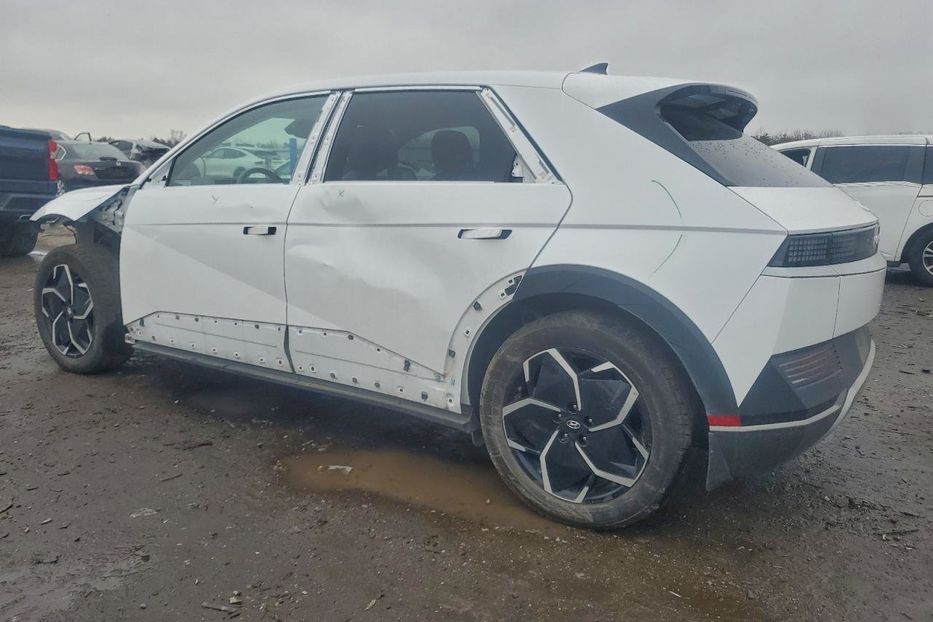 Продам Hyundai Ioniq SEl 2023 года в Львове